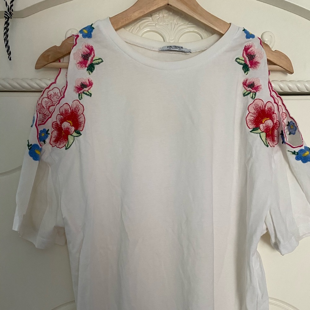 zara floral patchwork embroidered top